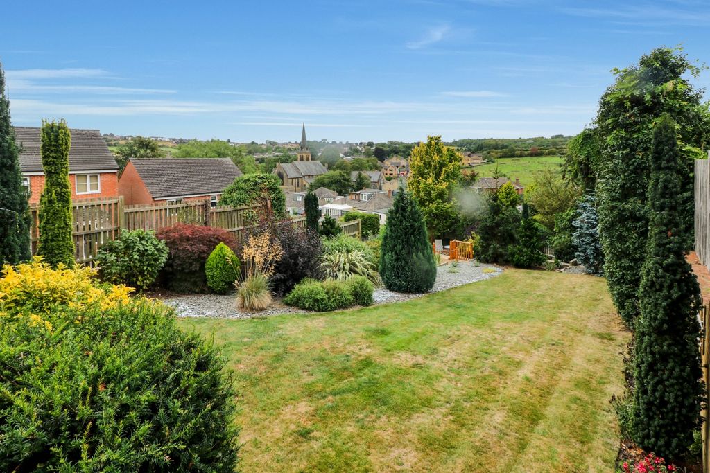 Property photo 2 of 32 Img_2046
