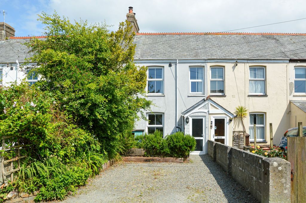 Property photo 1 of 13 External
