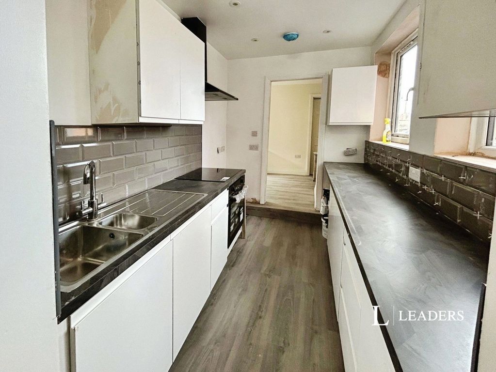 Property photo 1 of 8 Pbox-Img.Jpg