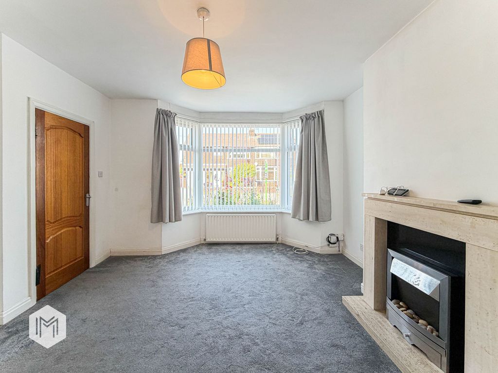 Property photo 3 of 27