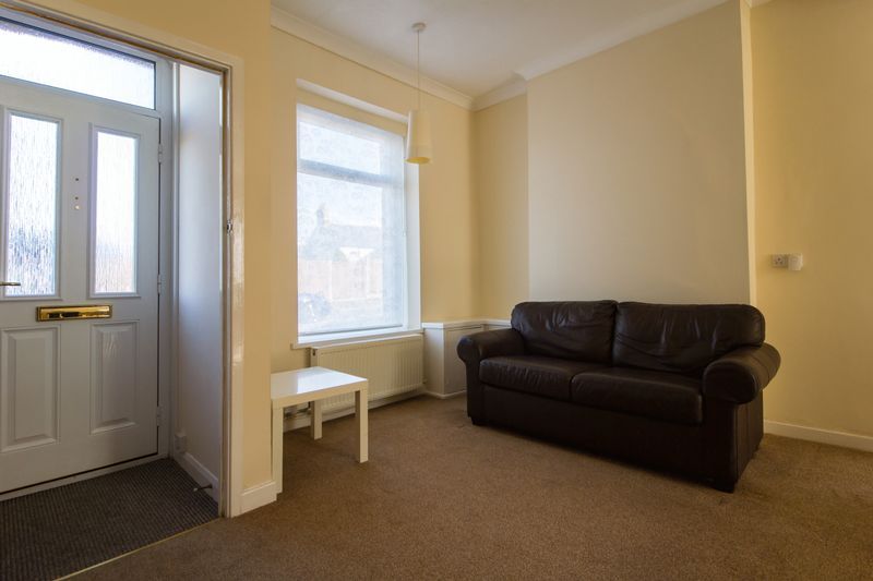 Property photo 3 of 11 Photo 11