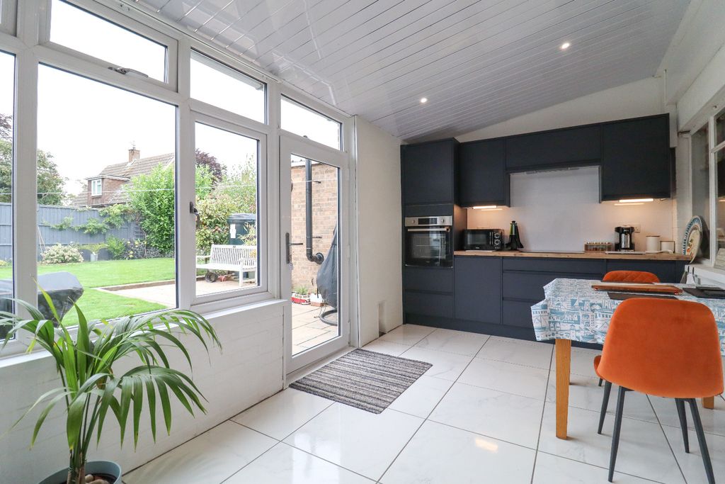 Property photo 3 of 14 36191614