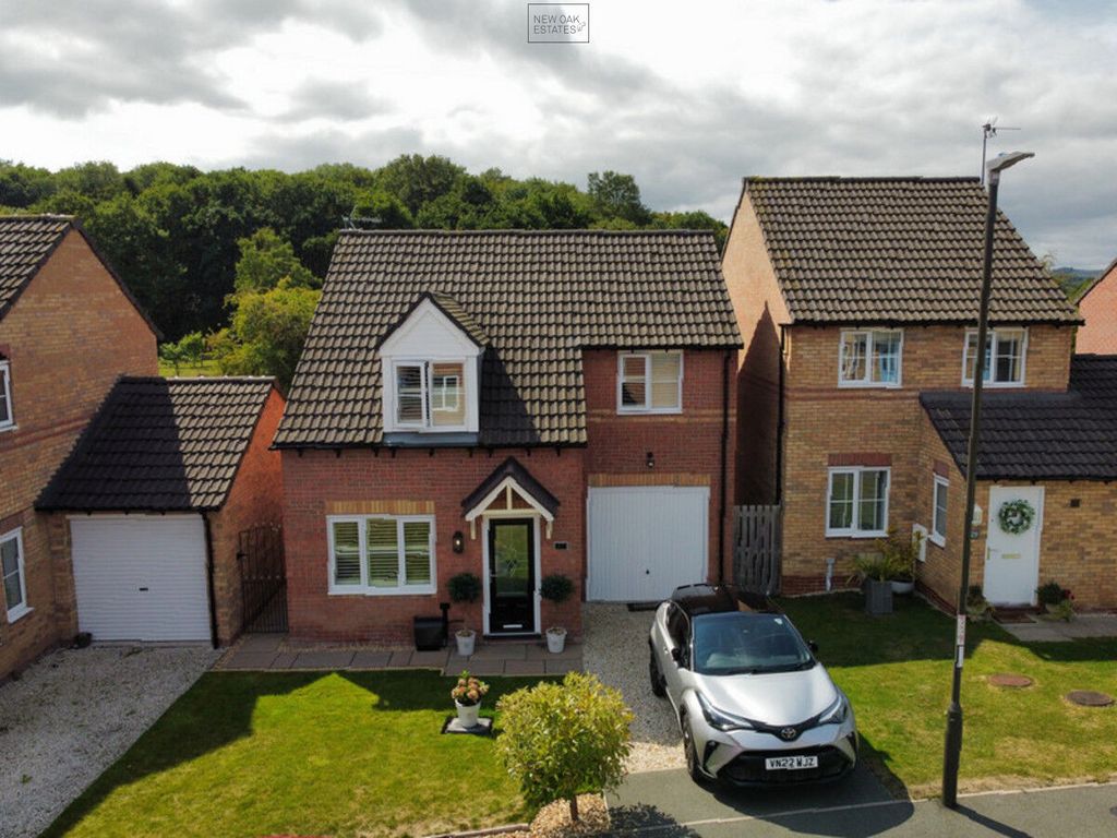 Property photo 3 of 31