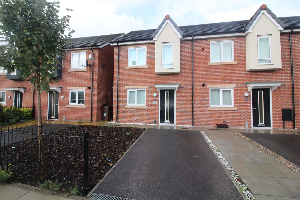 Property photo 1 of 9 Photo 1