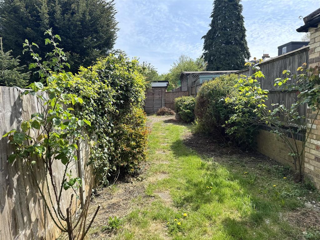 Property photo 2 of 16