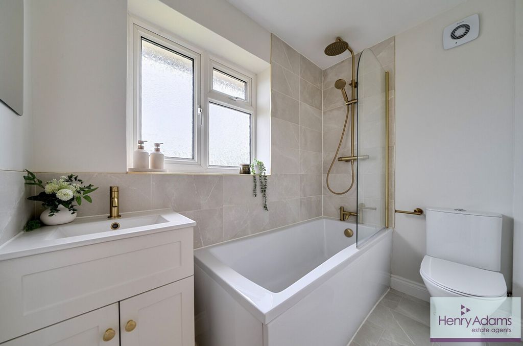 Additional image 16 of 3 bed semi-detached house for saleCardew Road, Liss GU33