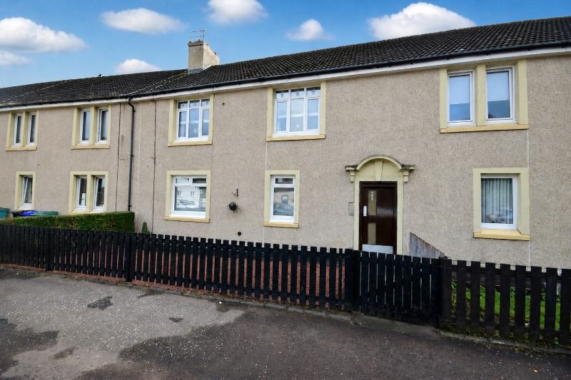 Property photo 1 of 15 2 Bed Flat For Sale High Street, Newarthill