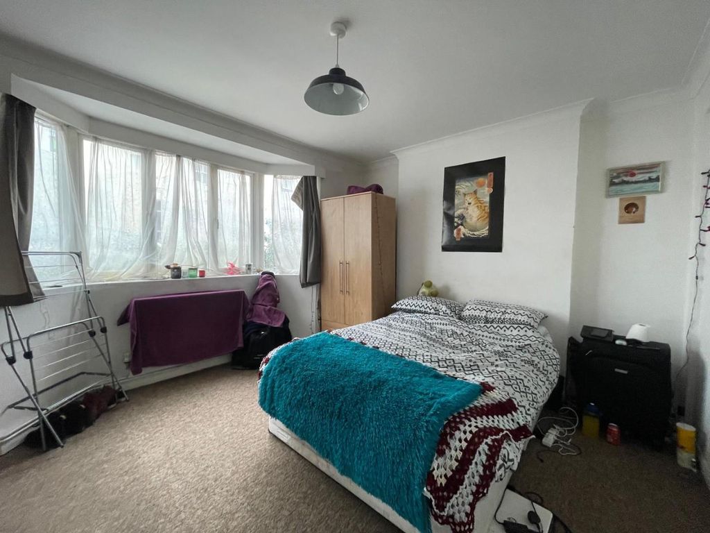 Property photo 2 of 18 7.Jpg