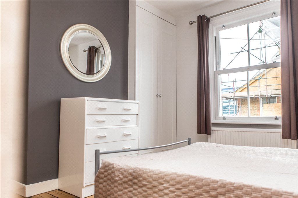 Property photo 1 of 10 Bedroom