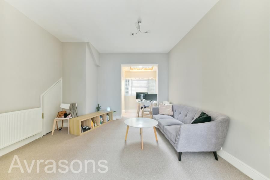 Property photo 2 of 10