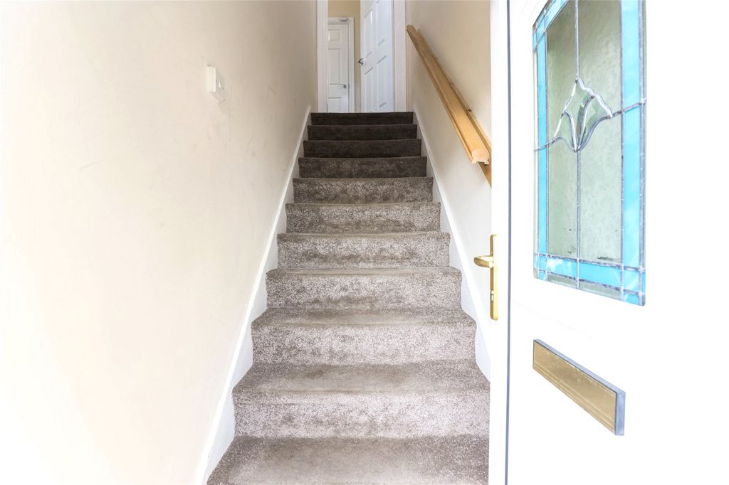 Property photo 2 of 21 Picture No. 04