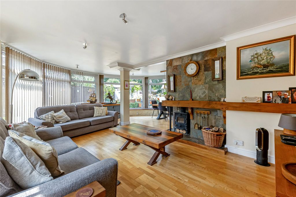 Property photo 2 of 18 Picture No. 03