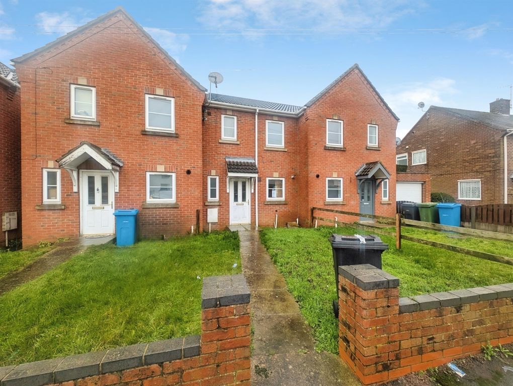 Property photo 1 of 4