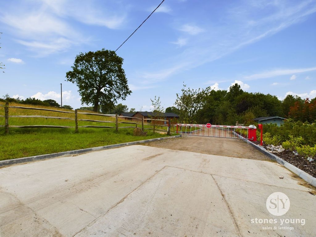 Property photo 3 of 6