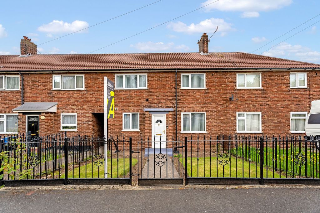 Property photo 1 of 29