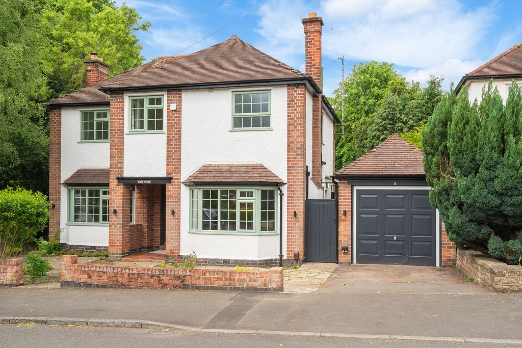 Property photo 1 of 12