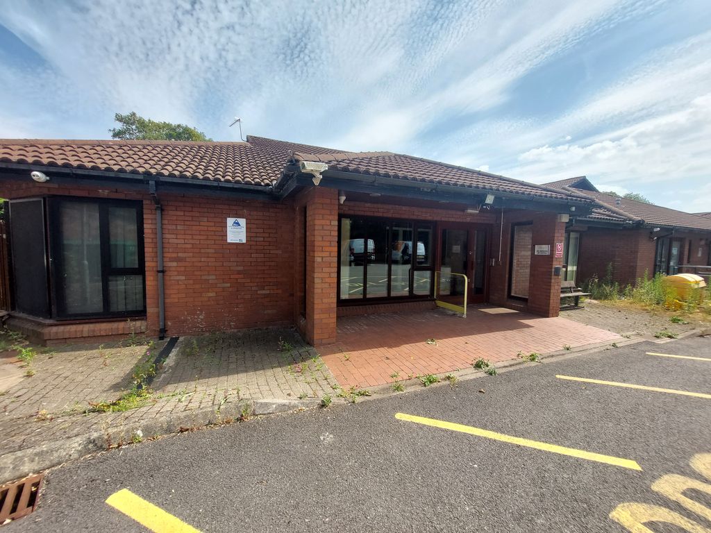 Property photo 2 of 7
