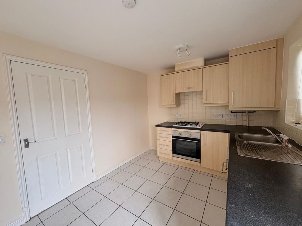 Property photo 3 of 16 Image