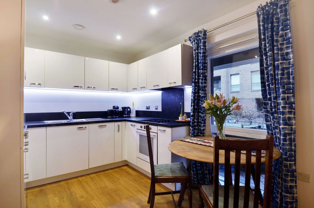 Property photo 3 of 23 Kitchen Dining Area_Pic_ (3).Jpg
