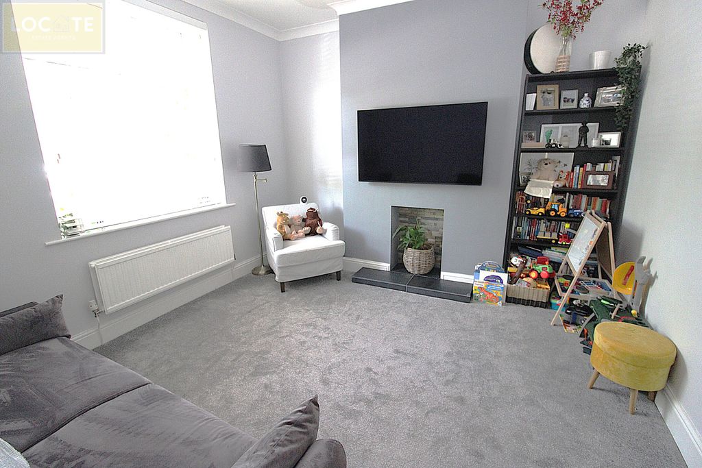 Property photo 2 of 15 Img_6990.Jpg