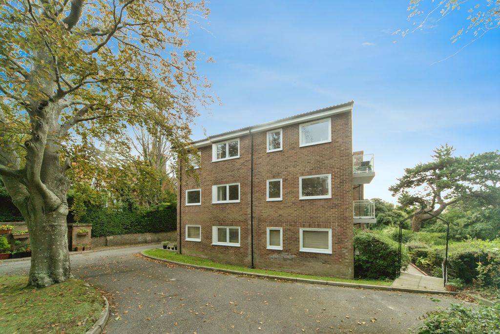 Property photo 1 of 19 Photo