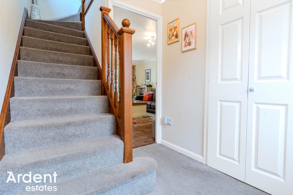 Property photo 3 of 24