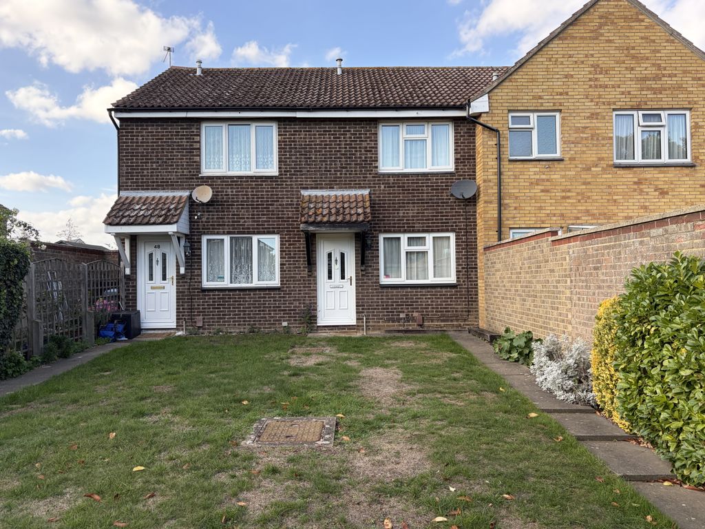 Property photo 1 of 14 2 Bedroom Terraced House For Sale - Felixstowe - Wainwrights