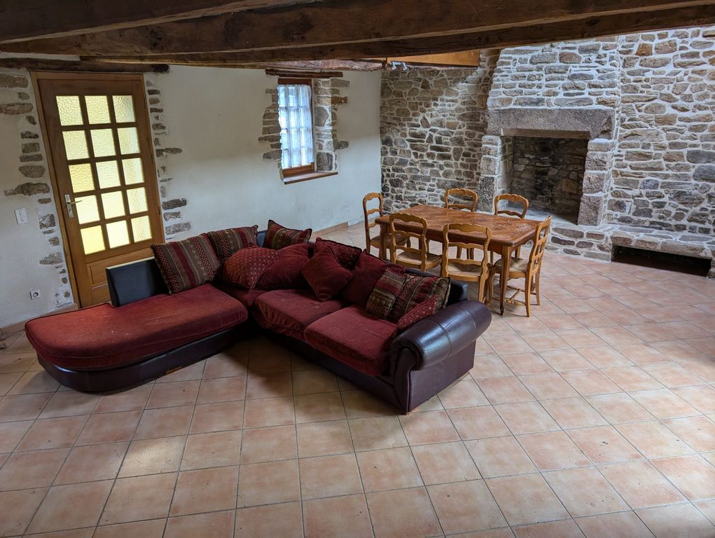 Property photo 2 of 16