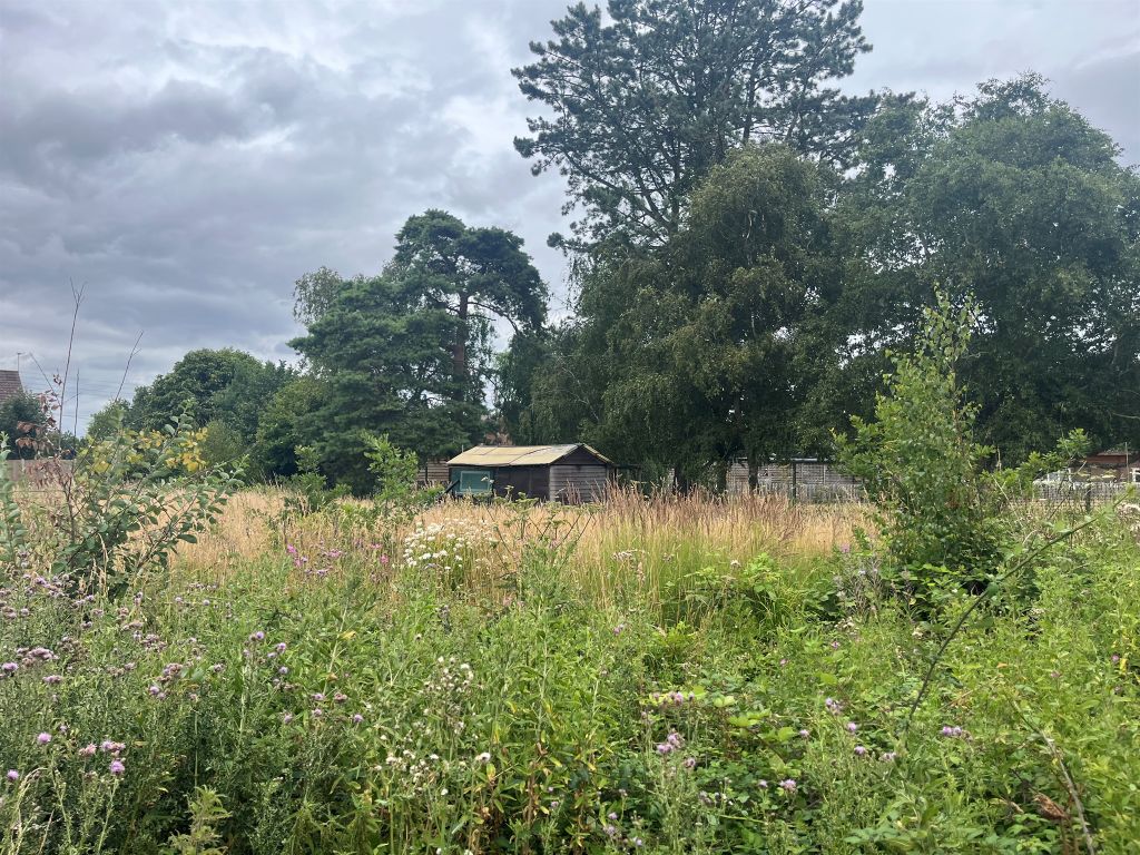 Property photo 1 of 3