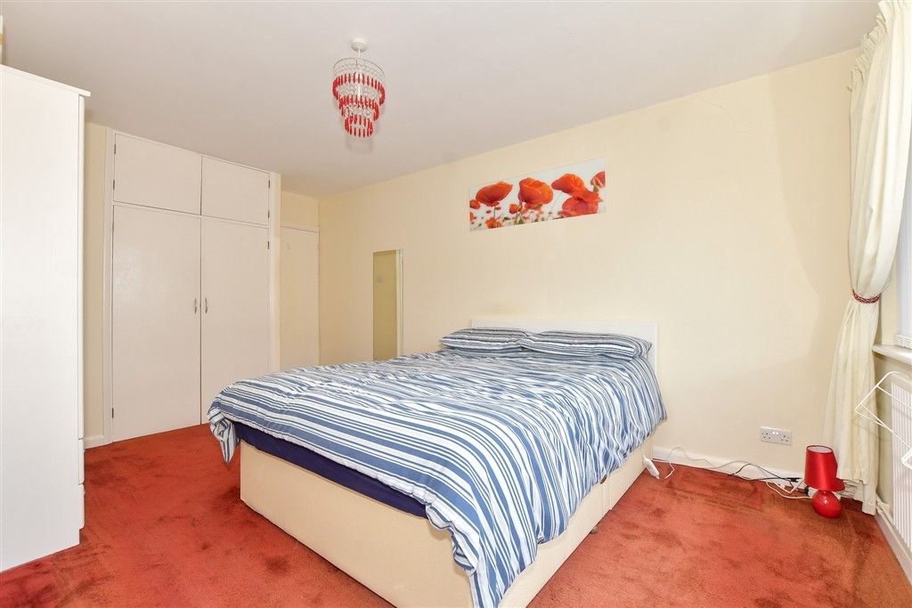 Property photo 2 of 14 Bedroom 1