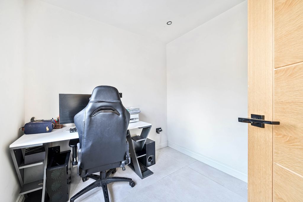 Additional image 9 of 3 bed detached house for saleBretforton Road, Badsey, Evesham WR11