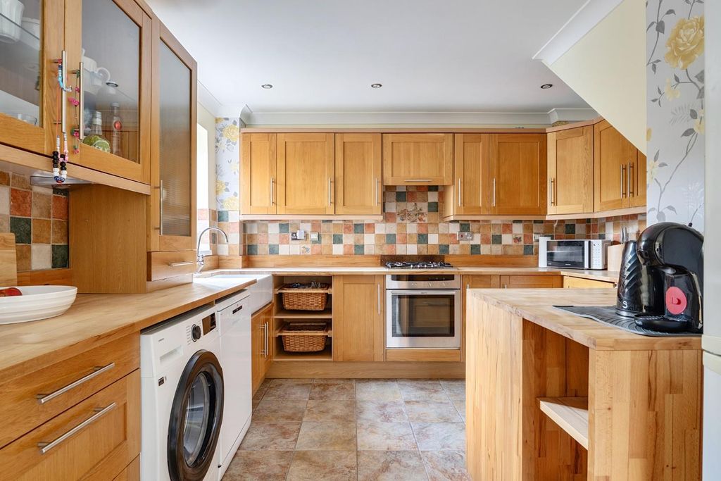 Property photo 2 of 20 1479726-6-6A32E25A801Ec.Jpg