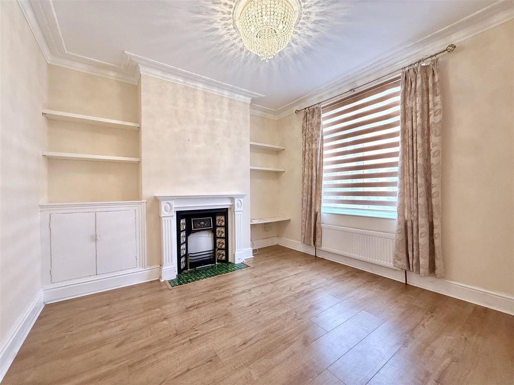 Property photo 2 of 16 2