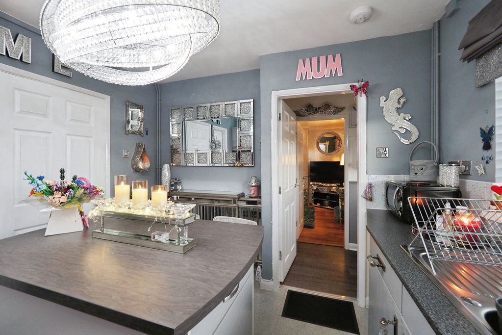 Property photo 3 of 20 Img_3979