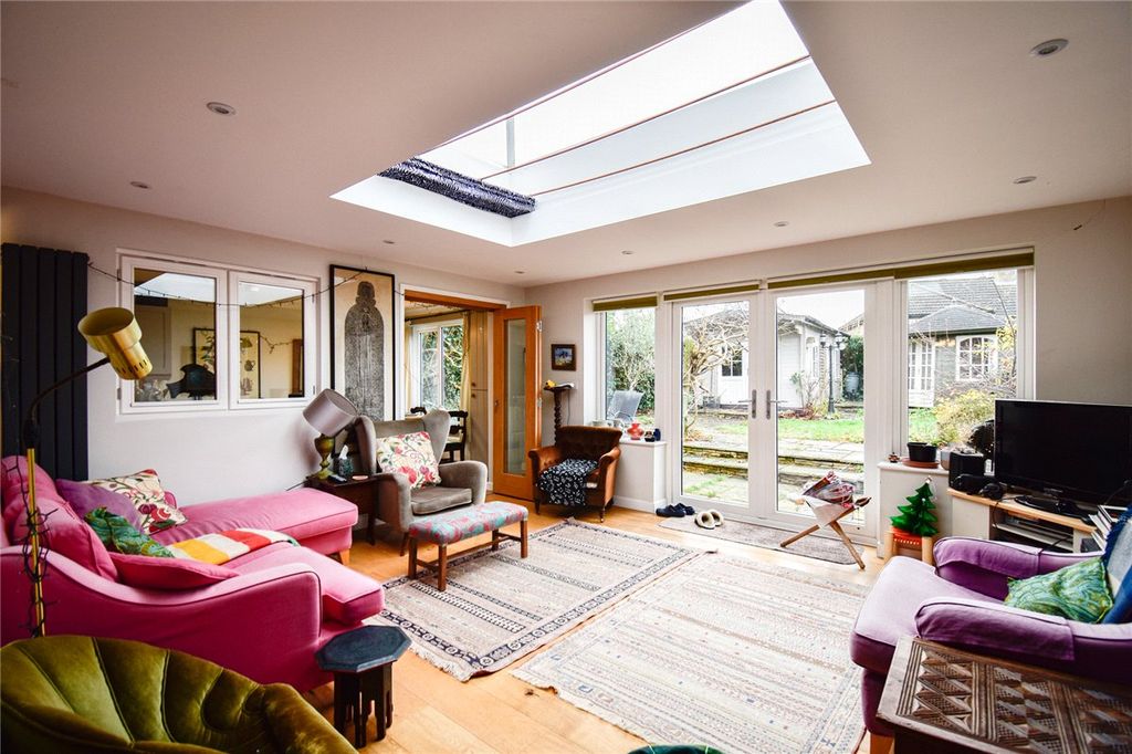 Property photo 2 of 11 Picture No. 09