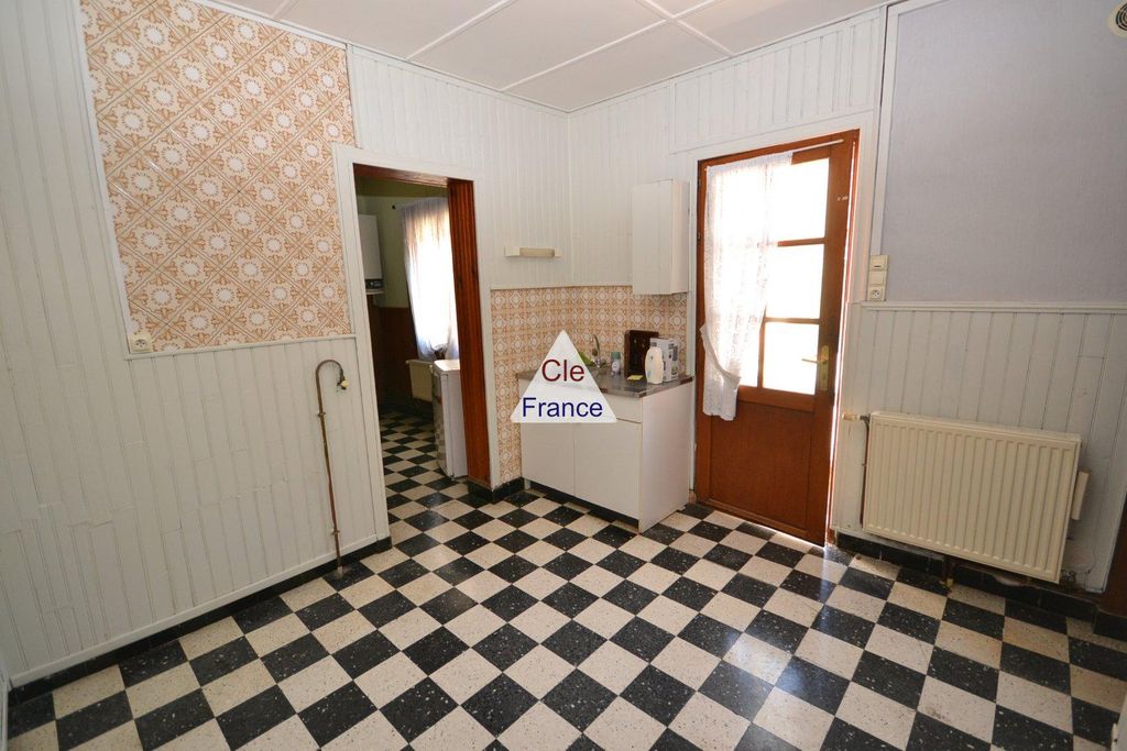 Property photo 3 of 13