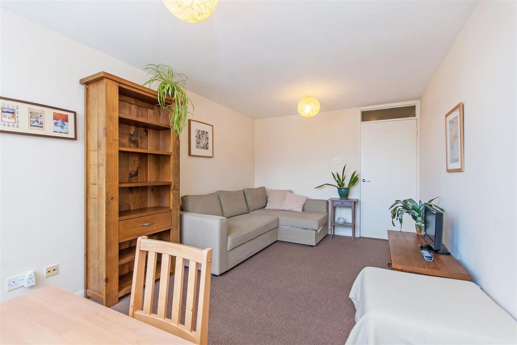 Property photo 1 of 11 31481_Hi_Res_1_(5).Jpg