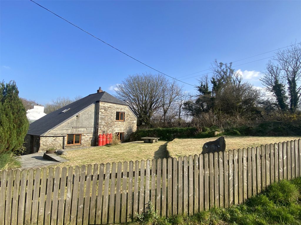 Property photo 1 of 11 1 - Picture No. 01