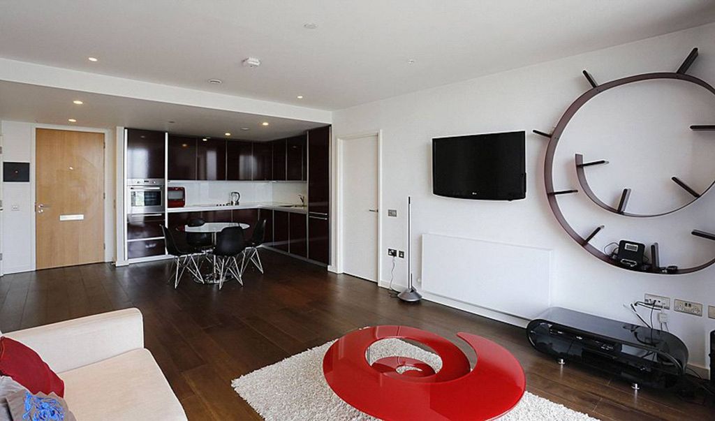 Property photo 3 of 7