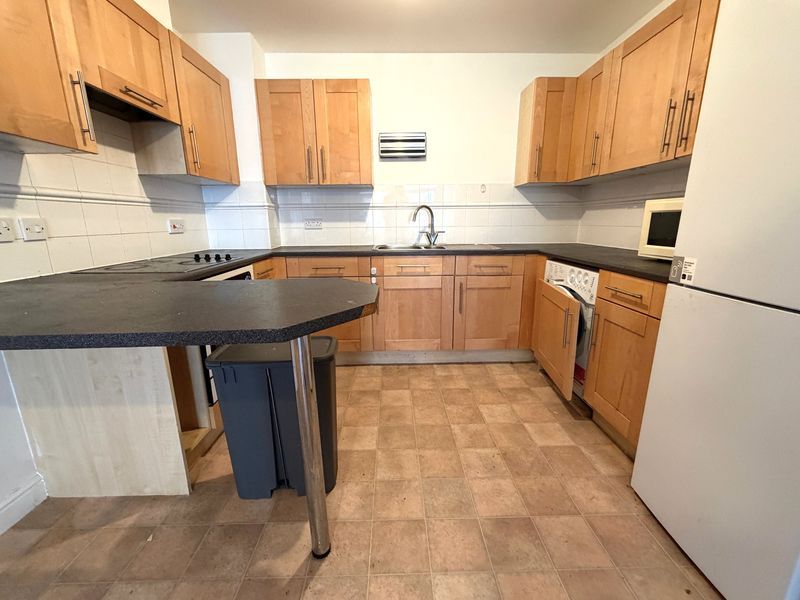 Property photo 2 of 12 Photo 1