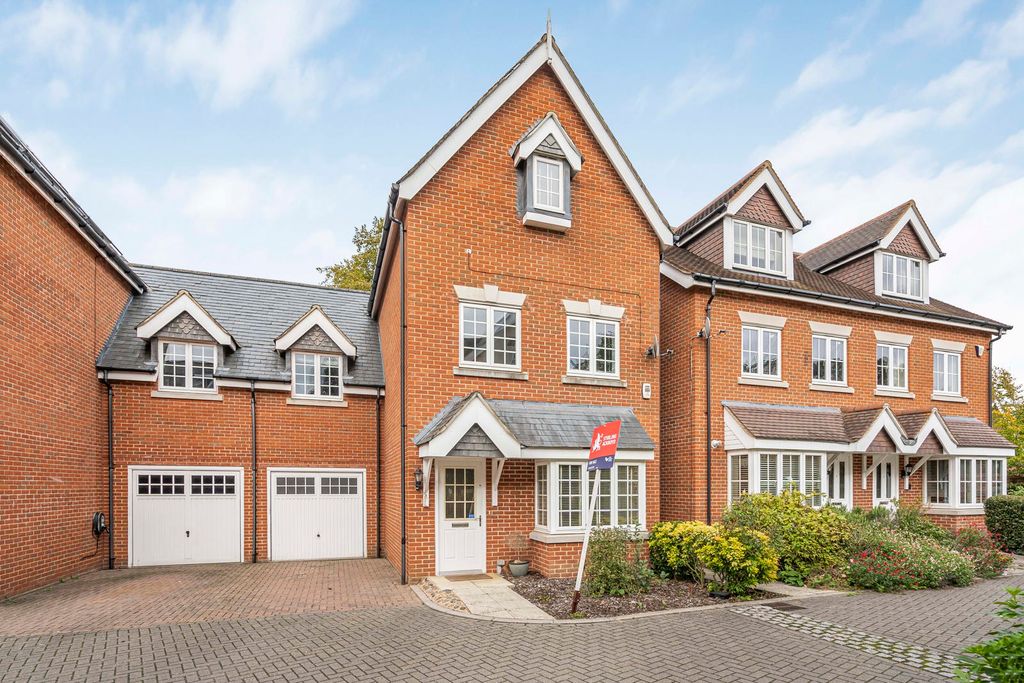 Property photo 1 of 22 Exterior