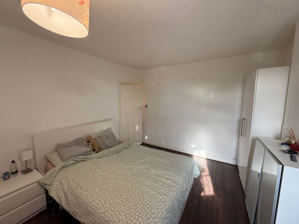 Property photo 3 of 15 Gallery