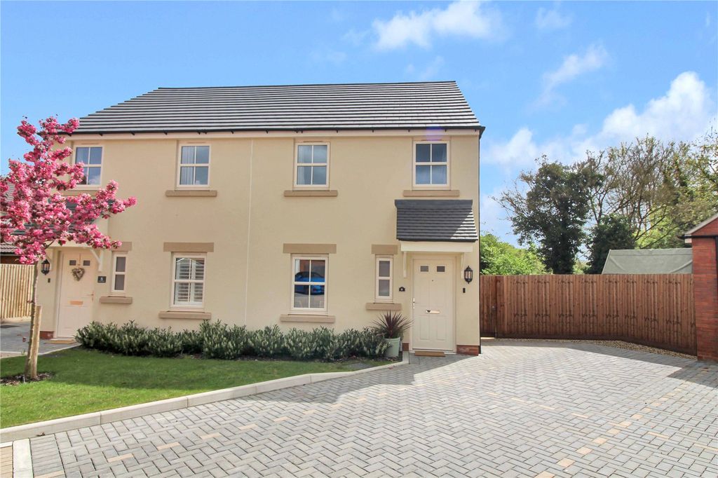 Property photo 1 of 17 Picture No. 02