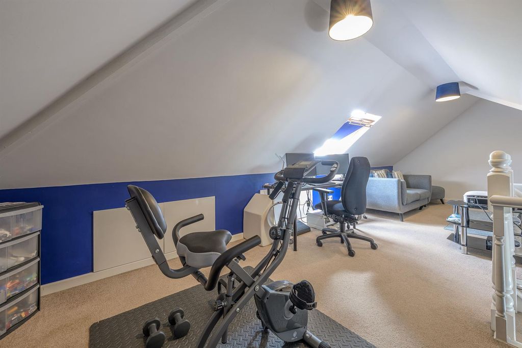Additional image 29 of 4 bed semi-detached house for saleAmblecote Road, Brierley Hill DY5