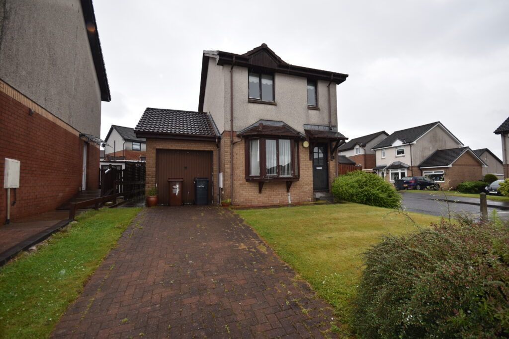 Property photo 1 of 27