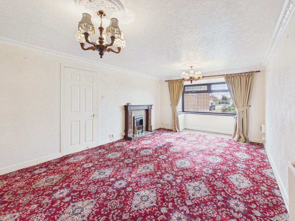 Property photo 2 of 11 5569175