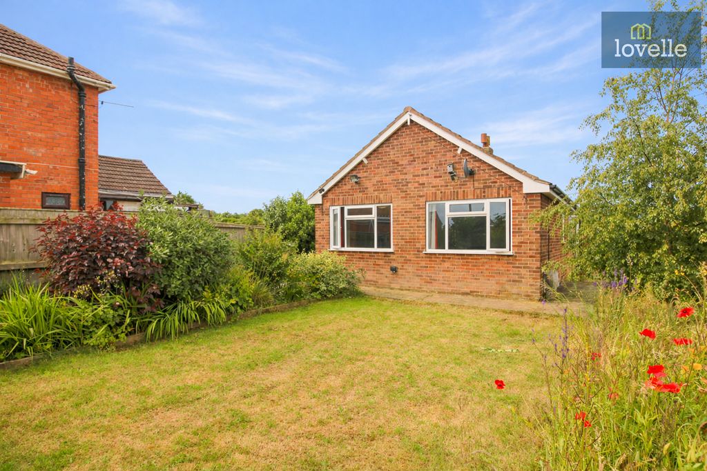 Property photo 1 of 23