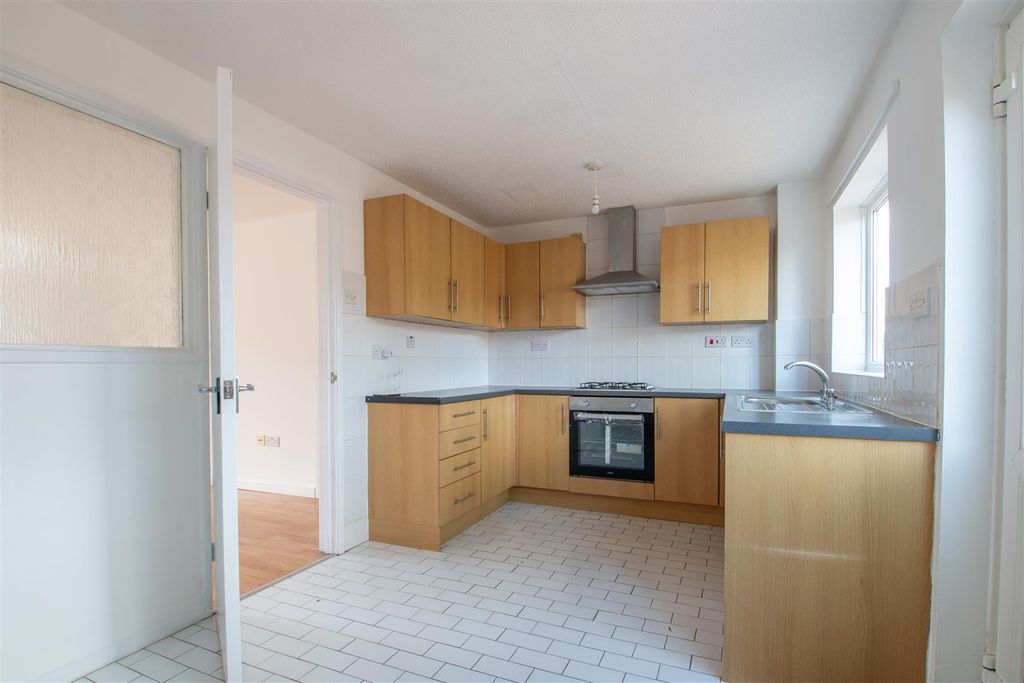 Property photo 2 of 15 13Pann_9.Jpg