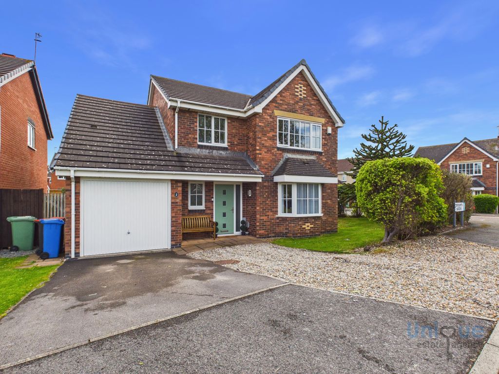 Property photo 1 of 42