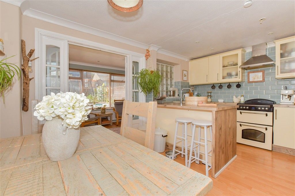 Property photo 3 of 14 Kitchen/Diner